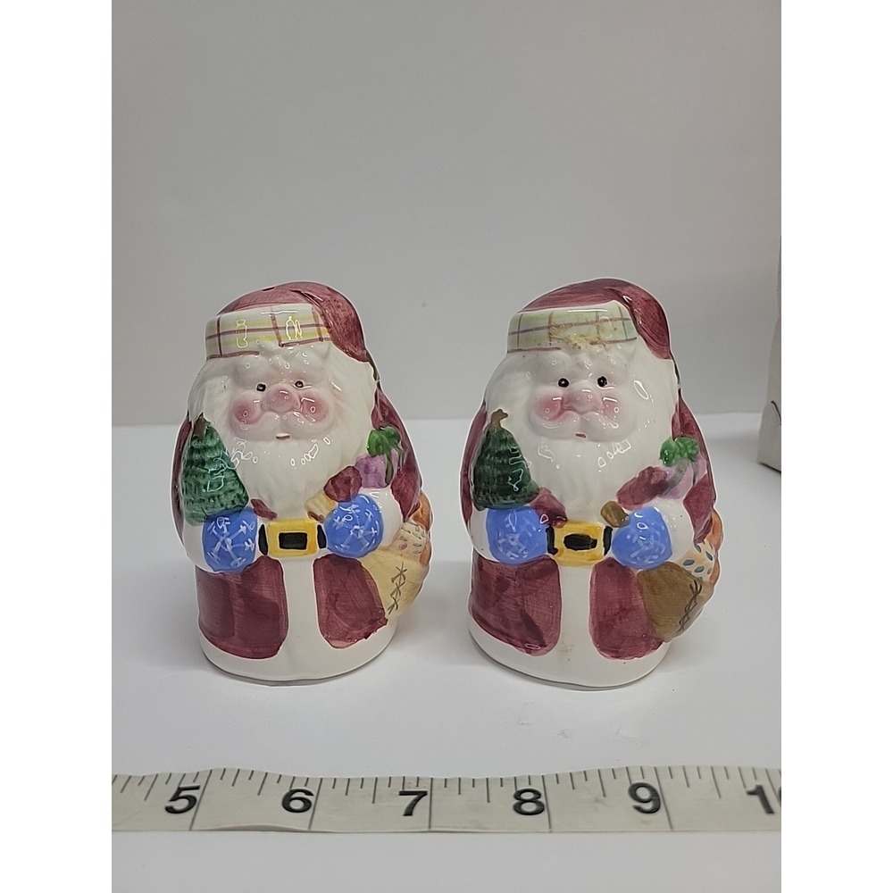 Ceramic Santa‎ Salt And Pepper Shakers